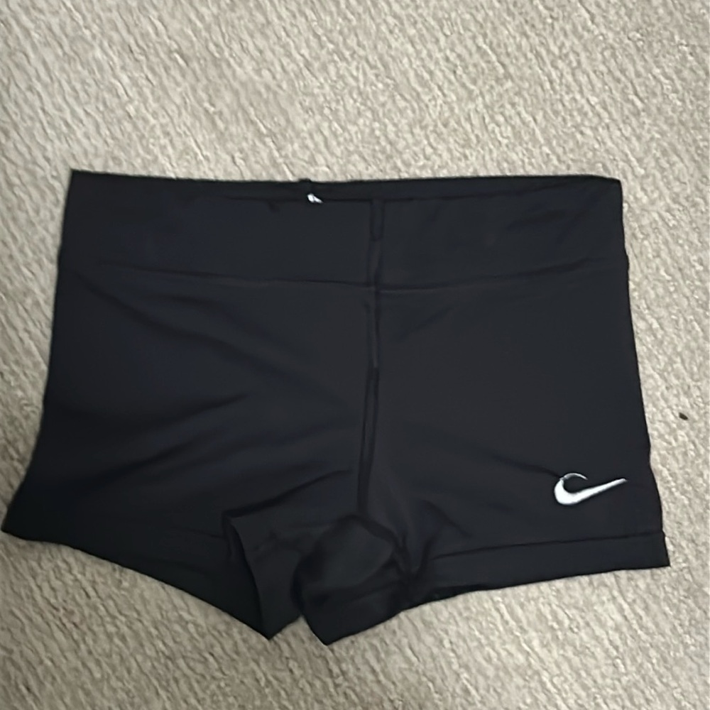Girls Nike Volleyball Shorts - Size: Girls Medium